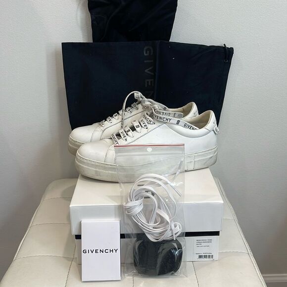Givenchy Urban White Sneakers 100% calf leather Size 38 - Picture 1 of 7